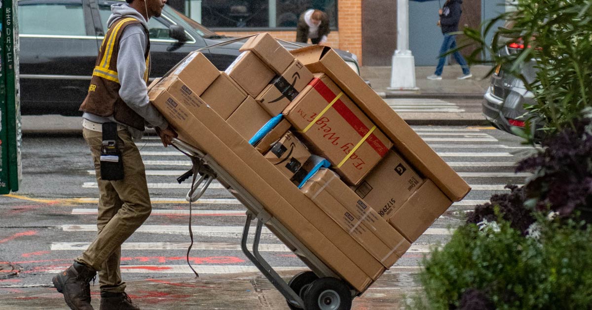 The Cheapest Way to Ship Packages for Small Business Owners