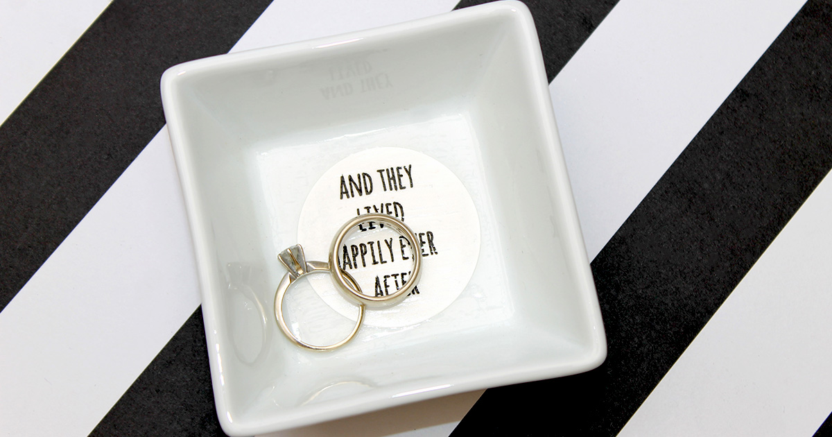 Printable Wedding Ring Dish Decoration - OnlineLabels.com