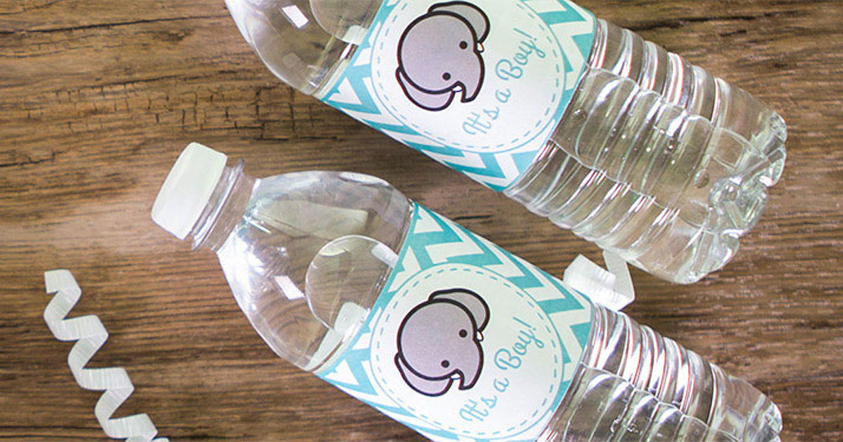 Water bottles with weatherproof white matte inkjet labels