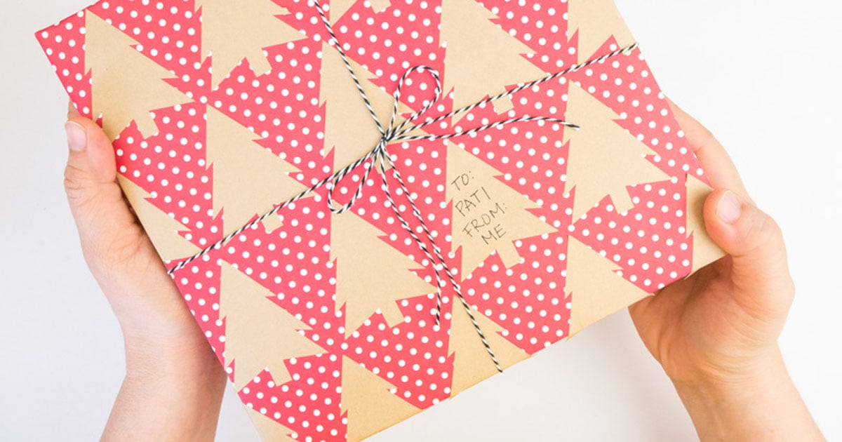 DIY bow for Christmas wrapping paper